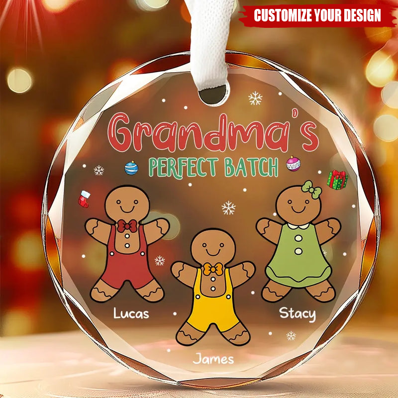 Cozy Cuddles With Grandma's Gingerbread - Family Personalized Custom Circle Ornament