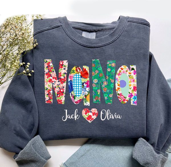 Custom Grandma With Grandkids Print Sweatshirt 2024