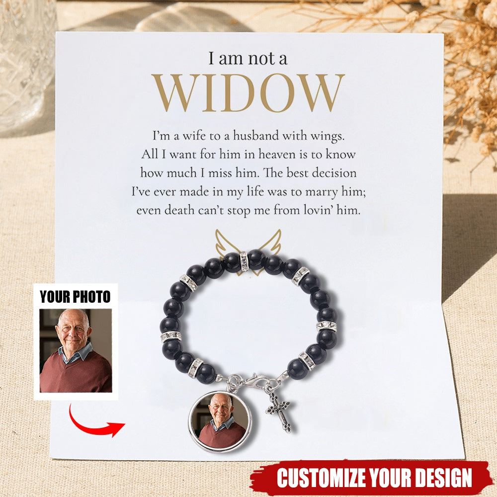 I'm a Wife to a Husband Personalized Circle Wings Memorial Bracelet